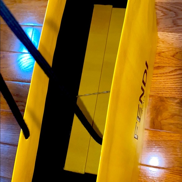 Size 6 FENDI Espadrilles, Brand New, Never Worn. - Picture 4 of 9